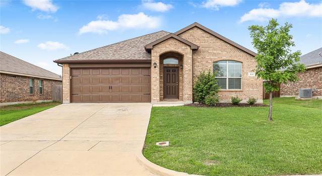 Photo of 212 Meadowlands Dr, Ponder, TX 76259