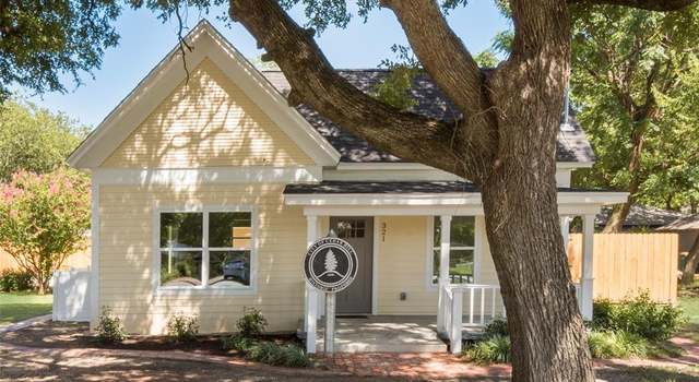 Photo of 321 Houston St, Cedar Hill, TX 75104