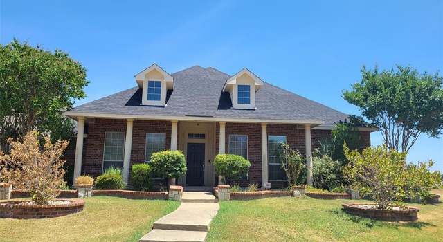 Photo of 3613 Hamlett Ln, Garland, TX 75043