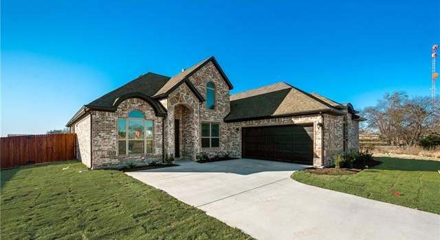 Photo of 5401 Silver Spur Trl, Midlothian, TX 76065