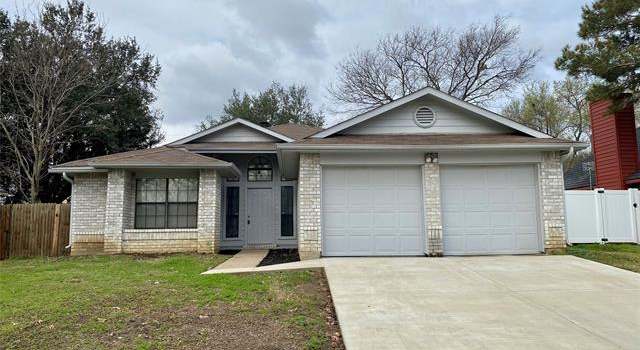 Photo of 6214 Fairlane Dr, Arlington, TX 76001