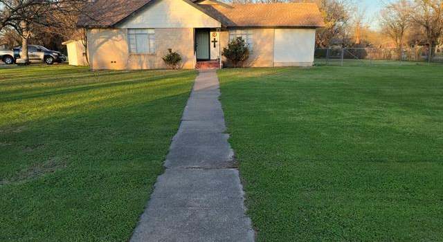 Photo of 717 Bosque, Meridian, TX 76665