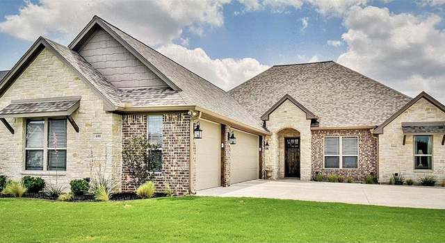 Photo of 400 Fowler Dr, Granbury, TX 76048