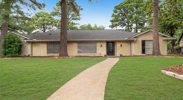 Photo of 1715 Venetian Cir, Arlington, TX 76013