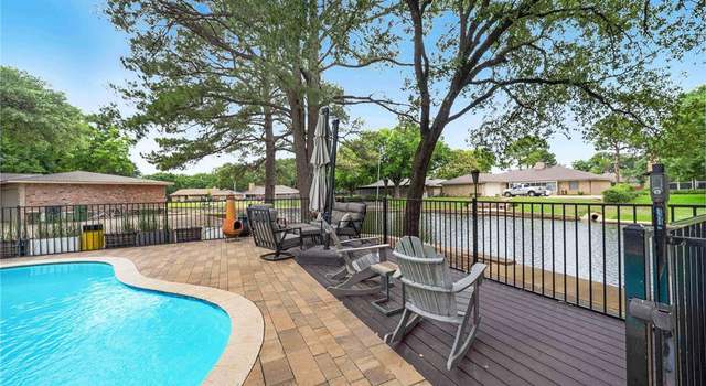 Photo of 1715 Venetian Cir, Arlington, TX 76013