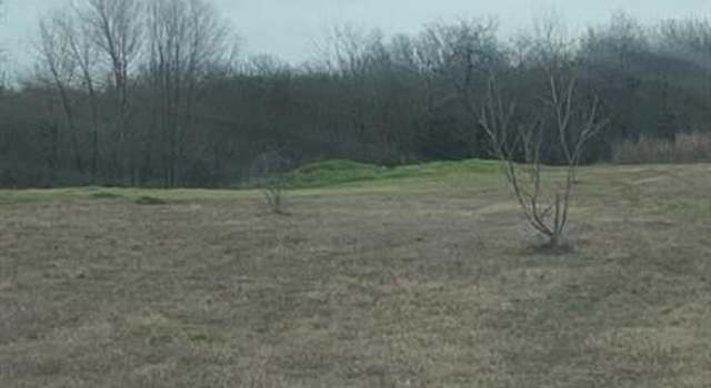 Photo of 2 N Spikes Rd, Corsicana, TX 75110