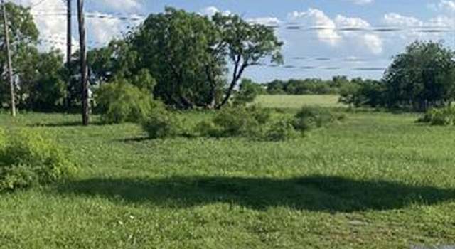 Photo of TBD Indian Creek Dr, Tye, TX 79563