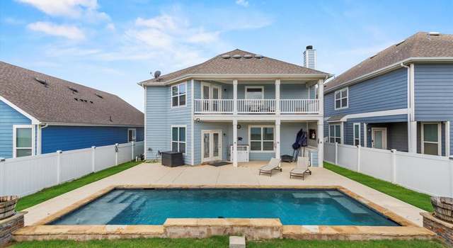 Photo of 2132 Dewitt Ln, Aubrey, TX 76227