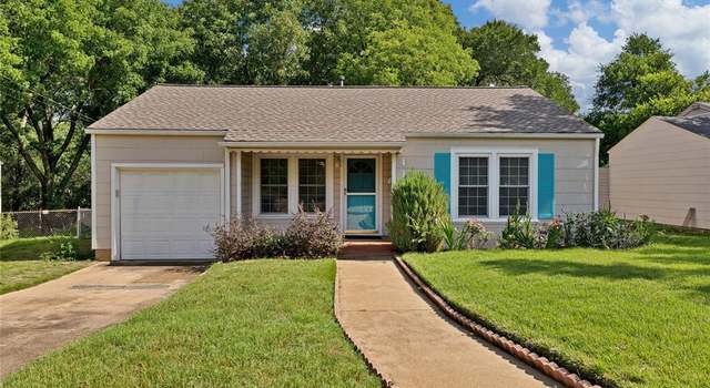 Photo of 4113 Crestview Dr, Fort Worth, TX 76103