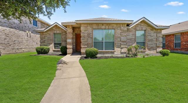Photo of 804 Horseshoe Ct, Desoto, TX 75115