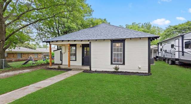 Photo of 304 Otis St, Whitesboro, TX 76273