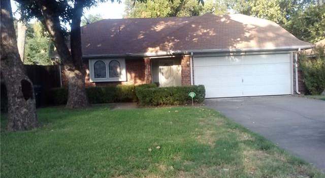 Photo of 2725 Muse St, Fort Worth, TX 76112