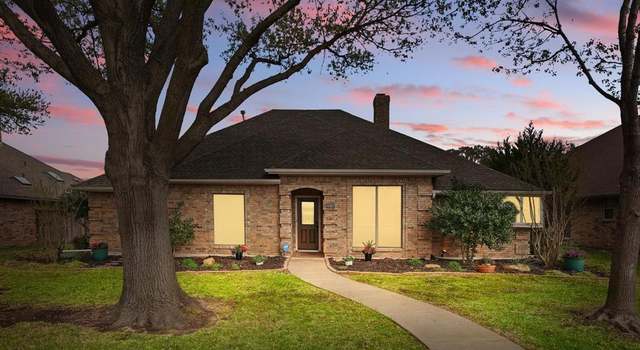 Photo of 2510 Cresthaven Dr, Garland, TX 75040