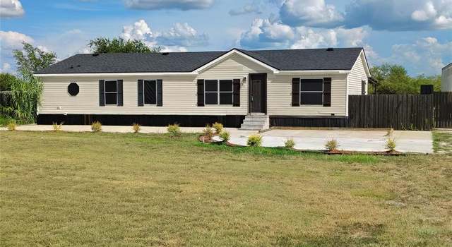 Photo of 9156 Douglas Cir, Talty, TX 75160