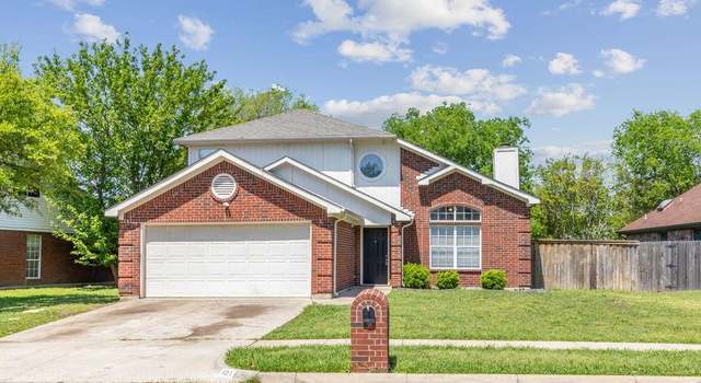 Photo of 921 Tennessee Trl, Arlington, TX 76017