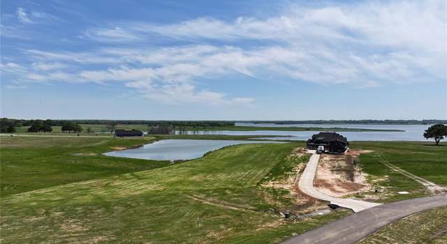 Photo of 705 Peninsula Dr, Honey Grove, TX 75446