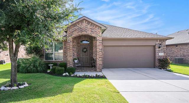 Photo of 1714 Cross Creek Ln, Cleburne, TX 76033