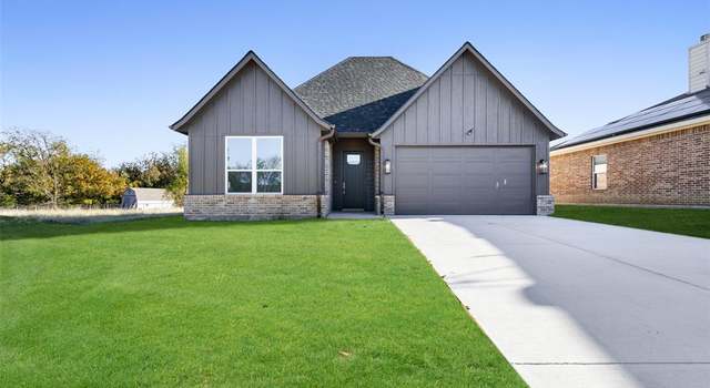 Photo of 309 Kelcey Ct, Trenton, TX 75490