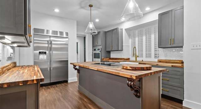 Photo of 809 W Muirfield Rd, Garland, TX 75044