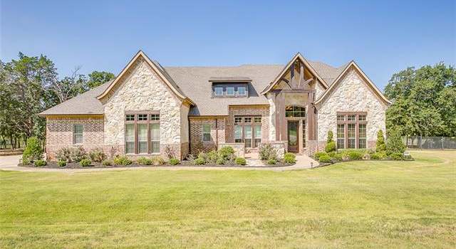 Photo of 7349 Cabot Estates Dr, Mansfield, TX 76063