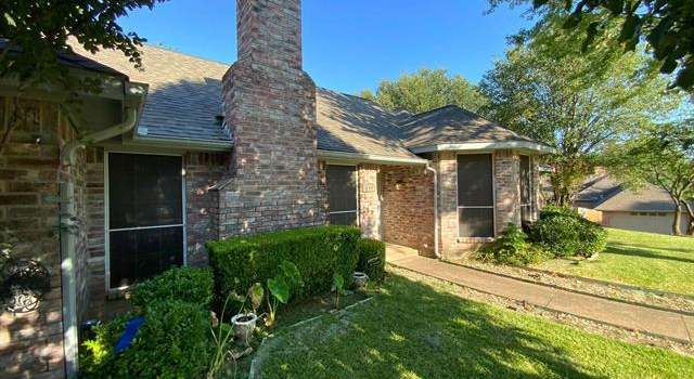 Photo of 850 Robin Meadow Dr, Desoto, TX 75115