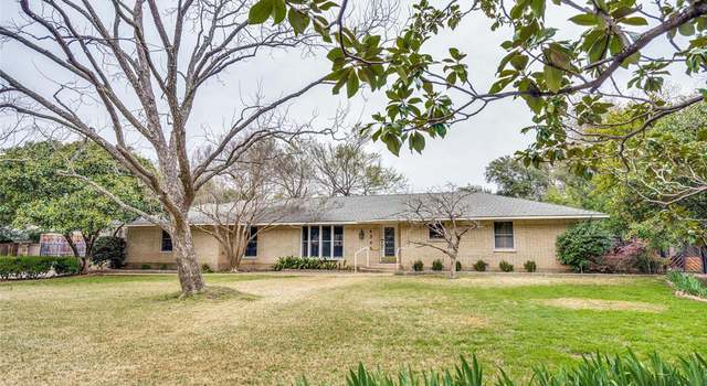 Photo of 4305 Lively Ln, Dallas, TX 75220