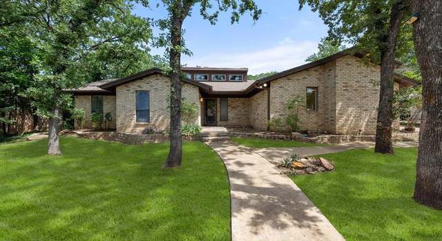 Photo of 2809 Burlwood Dr, Dwg, TX 76016