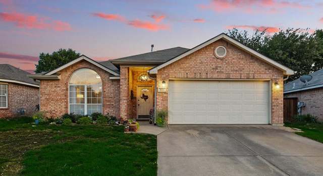 Photo of 9004 Blue Ridge Trl, Fort Worth, TX 76118