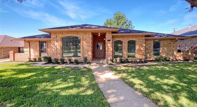 Property at 1846 Green Tree Ln, Duncanville, TX 75137, 3 beds, 2 baths