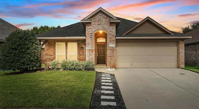 Photo of 8716 Flying Ranch Rd, Fort Worth, TX 76134