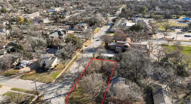 Photo of 431 N Pecan St, Arlington, TX 76011
