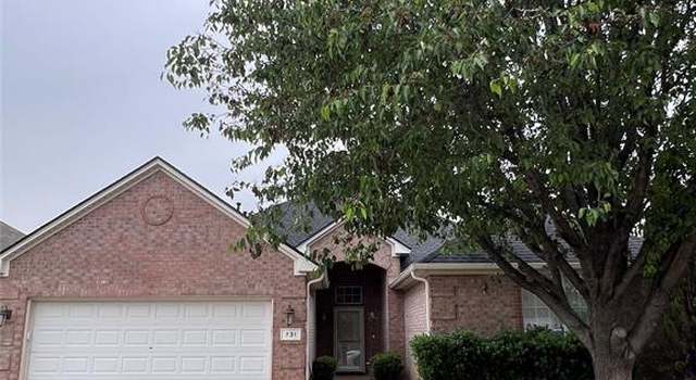 Photo of 731 Crownpoint Ct, Arlington, TX 76002
