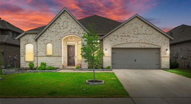Photo of 1305 Tucker Ln, Kennedale, TX 76060