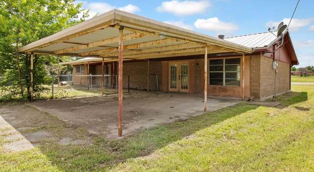 Photo of 110 Twin Cir, Wortham, TX 76693