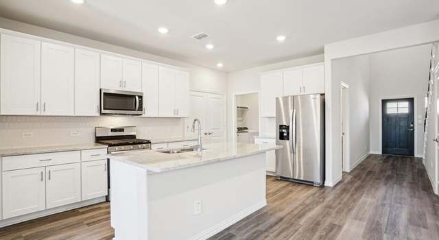 Photo of 504 Ezra Ln, Mckinney, TX 75069