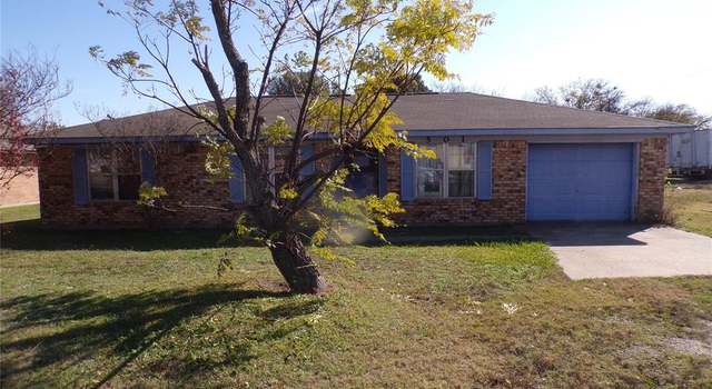 Photo of 501 E Sycamore St, Bardwell, TX 75101