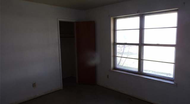 Photo of 501 E Sycamore St, Bardwell, TX 75101