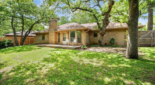 Photo of 4215 Pleasant Oaks Ct, Arlington, TX 76016