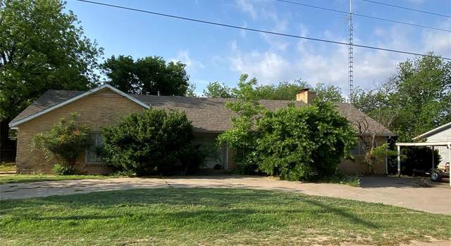 Photo of 1111 N 5th St, Haskell, TX 79521