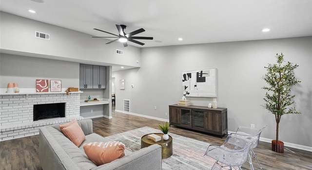 Photo of 6005 Redwood Ln, Rowlett, TX 75089