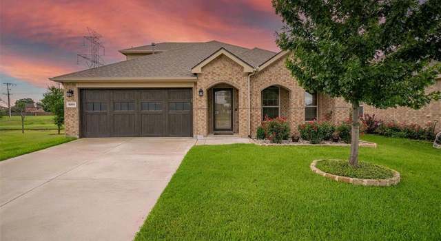 Photo of 9200 S Field Ln, Arlington, TX 76002