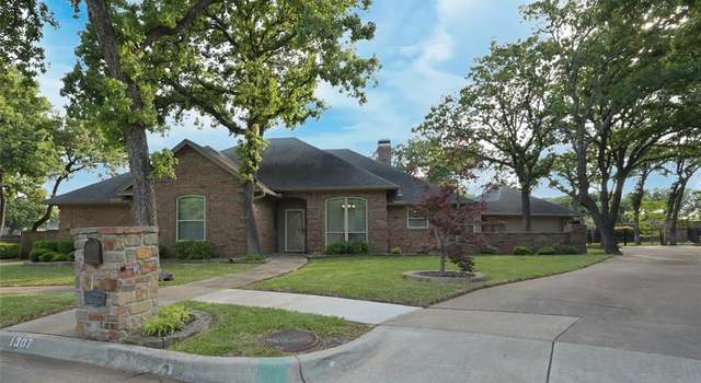 Photo of 1307 Snow Mountain Cir, Keller, TX 76248
