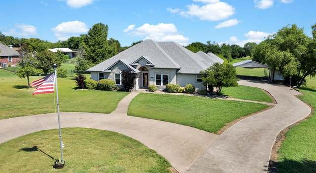 Photo of 341 Stark Ln, Sherman, TX 75090