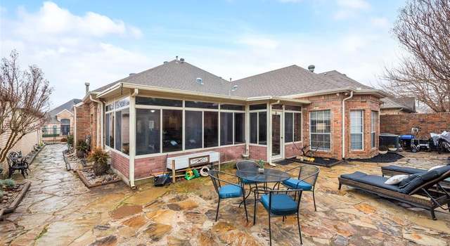 Photo of 762 Village Green Dr, Desoto, TX 75115
