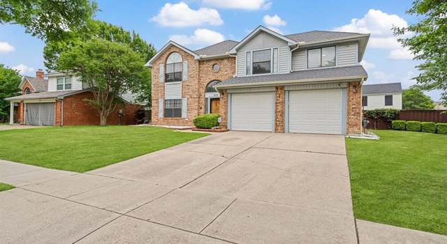 Photo of 303 Hopewell St, Grand Prairie, TX 75052