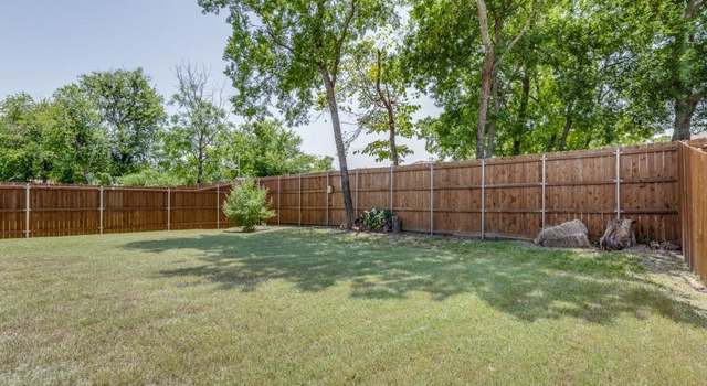 Photo of 804 E 6th St, Bonham, TX 75418