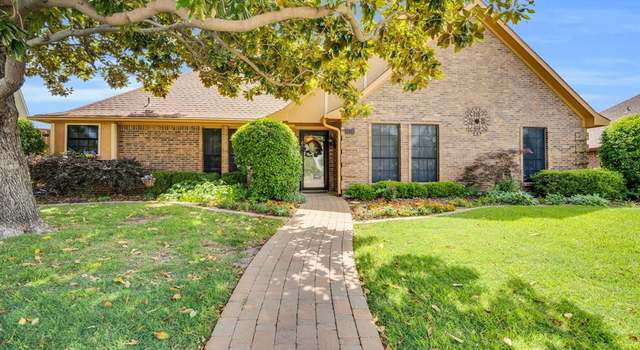 Photo of 1016 Magnolia Dr, Carrollton, TX 75007