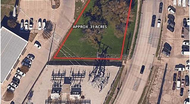 Photo of 404 W Ave B, Garland, TX 75040
