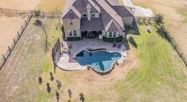 Photo of 118 Daily Double Dr, Fort Worth, TX 76126