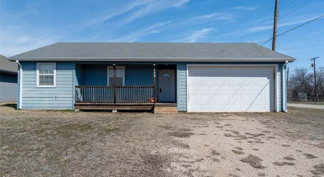 Photo of 309 S Cedar St, Holliday, TX 76366